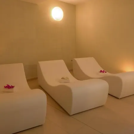 Hotel Smeraldo & San Benedetto del Tronto