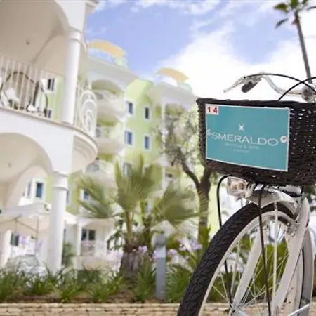 Smeraldo & Σαν Μπενεντέτο ντελ Τρόντο