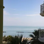 Smeraldo & 4* سان بنيديتّو ديل ترونتو