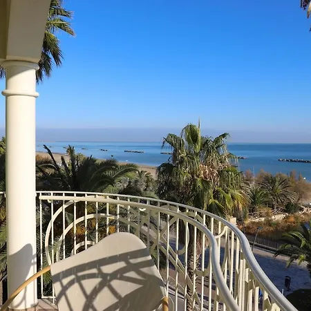 Hotel Smeraldo & 4*