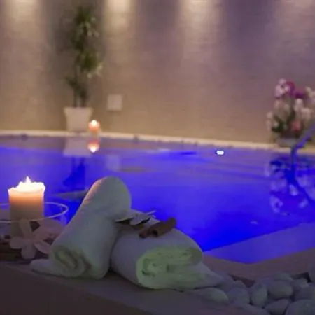 Hotel Smeraldo & 4*