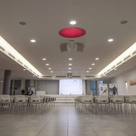 Hotel Smeraldo & 4*