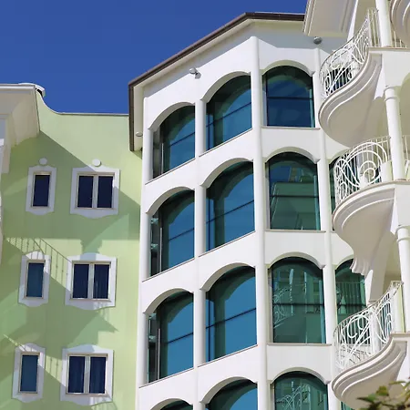 Otel Smeraldo & San Benedetto del Tronto