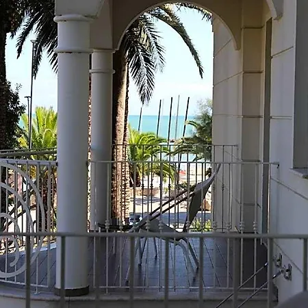 Hotel Smeraldo & 4*