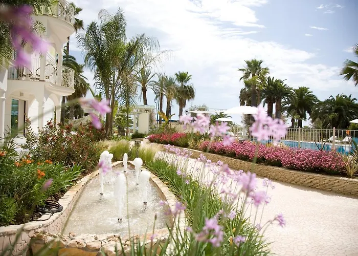 Hotel Smeraldo & San Benedetto del Tronto